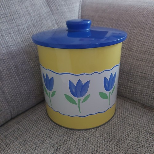 Vintage blue and - vintage, yellow