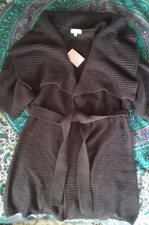 Victoria Jayne Brown and cream