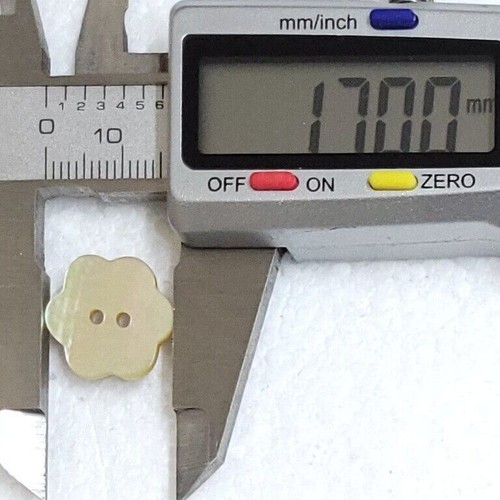Mother pearl buttons - pearl, hole
