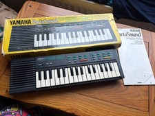Yamaha Portasound PSS-30