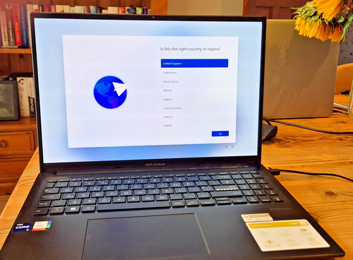 Asus vivobook x1605va - asus, 16"