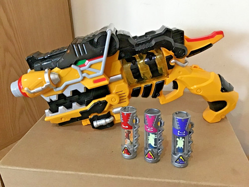 Power rangers dino - rangers,