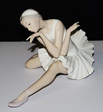 Lladro Death of the Swan Ballerina Dancer Figurine – 9” Long | Item #4855