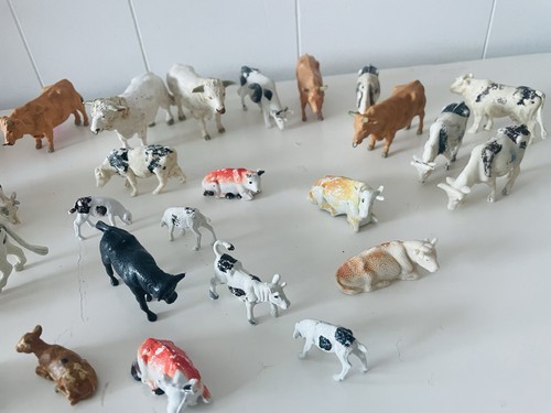 Britains herd cows bulls - herd, cows,