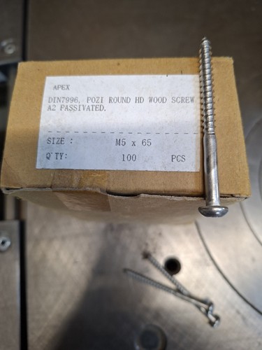 Box 100 5mm x 65mm - box, of
