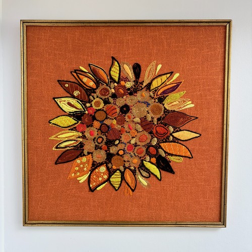 Large retro framed sunflower - large,