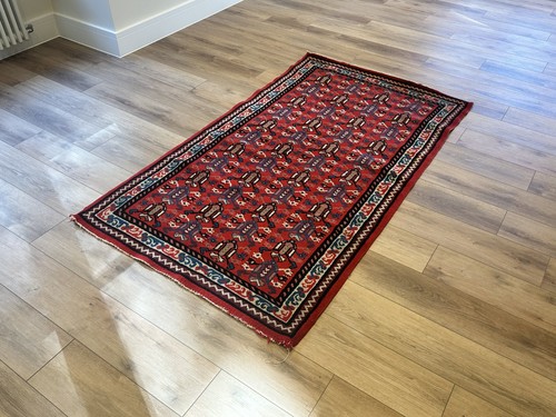 Vintage hand knotted - hand,