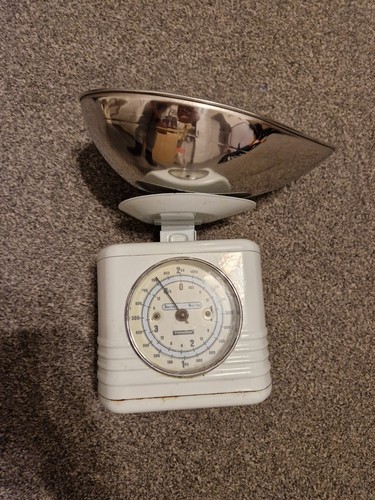 Vintage weighing scales - vintage,