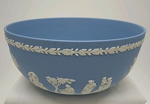 Wedgwood jasperware blue and - blue,