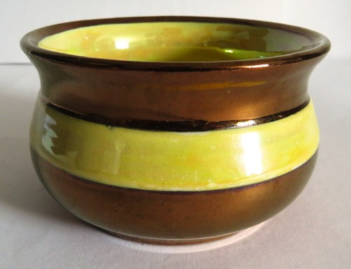 Vintage welsh creigiau pottery - welsh,