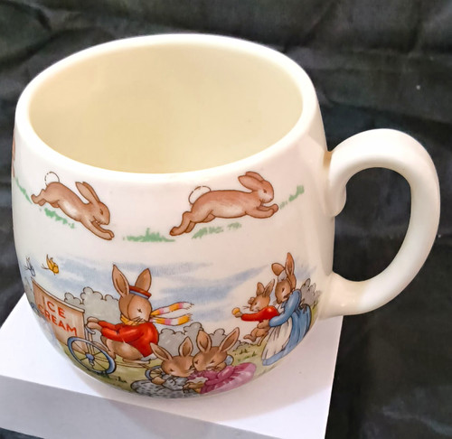 Royal doulton bunnykins - royal,