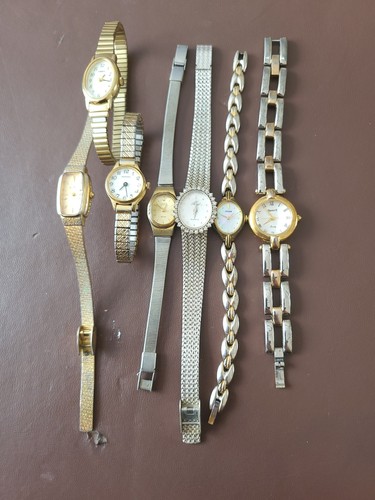 Vintage ladies quartz watches - vintage,