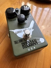 Wren and Cuff Tall Font Russian Fuzz Pedal