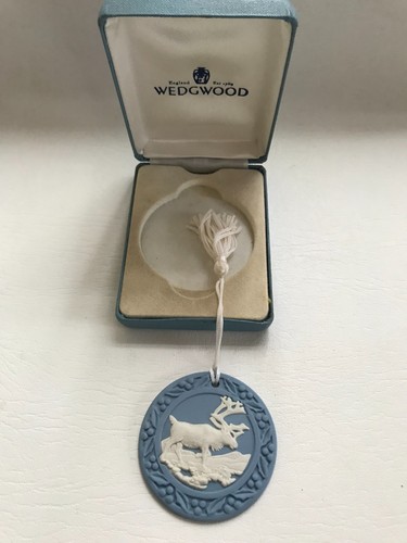Wedgwood blue jasperware - wedgwood,