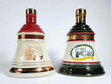 2 Wade Bell’s Scotch Whisky Decanters Christmas 1990 & 1997 Empty w/ Corks