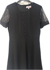 Linea Black Lace Sleeve fit &