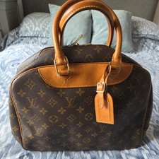 Louis Vuitton Deauville Monogram Handbag