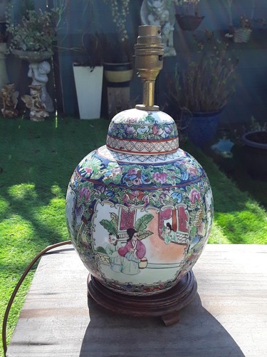 Oriental chinese hand - hand, painted
