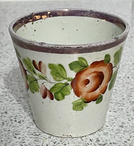 Small 5cm antique creamware - 6.5cm,