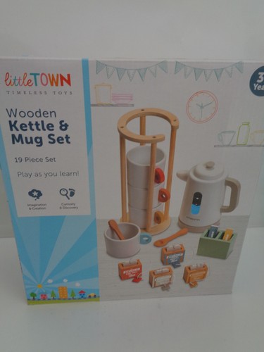 Little town wooden - little,