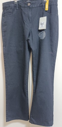 Bnwt straight jeans - tu,