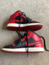 Nike Air Jordan 1 Mid Banned