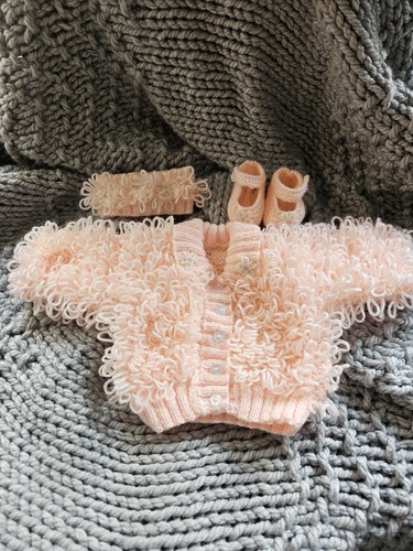 Handknit loopy cardigan shoes - ,