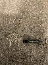  MILLWALL  key ring x2