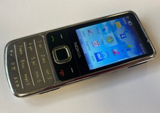 Nokia 6700 Classic Mobile Phone UNLOCKED 6700c Silver Metallic - Small Crack