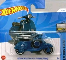 HOT WHEELS 2024 VESPA 90 SS
