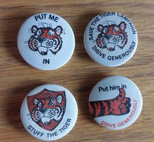 Set Of 4 Esso Gararge Collectable Esso Tiger Pin Badges, Lapel Badges VGC