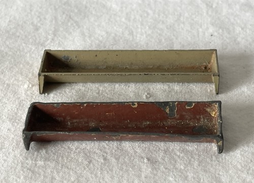 Vintage painted metal toy - 2,