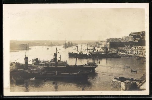 Malta panorama with - malta,, ships
