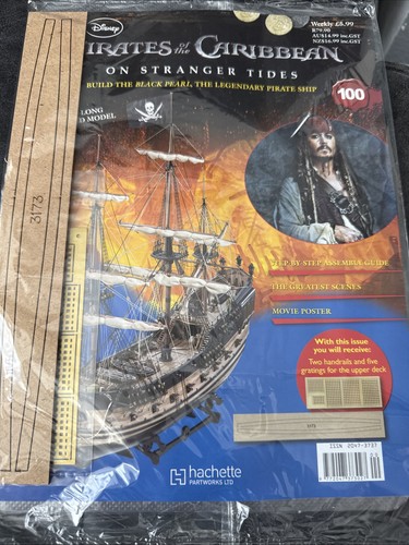Hachette build the pirates - pirates, of