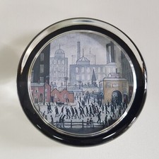 LS Lowry Art glass paperweight Salford Museum Daphne Pain 9cm Manchester England