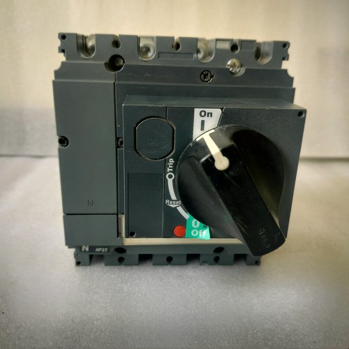 Schneider molded case circuit - molded,
