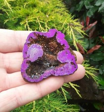 STUNNING PURPLE AURA QUARTZ