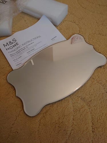 Brand new small decorative - new,