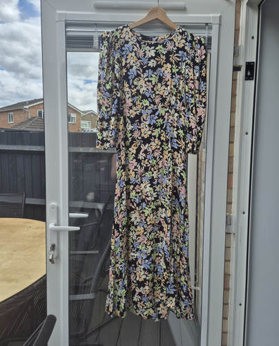 Oliver bonas floral - oliver, a-line