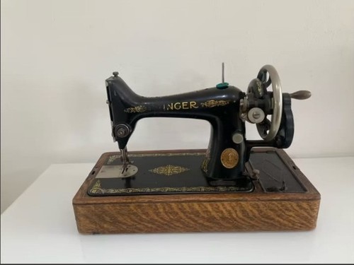Vintage hand crank - crank, singer