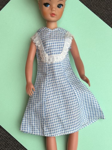Vintage 1960s or 1970s - 💛,