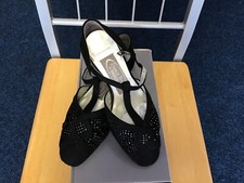 Ballroom shoes. Dance steps by