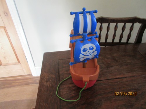 Pirate ship sound - pirate,