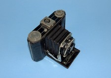 1930s Kodak Duo 620 Art Deco folding camera (Series 1). Xenar f/3.5 75mm lens.