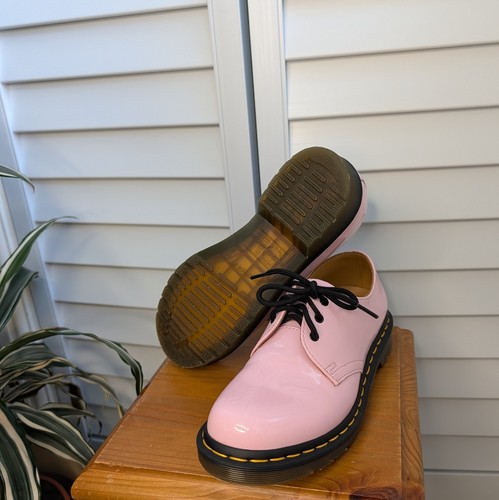 Martens 1461 baby pink - martens,