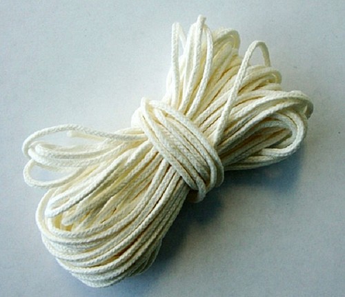 Beeswax square wicking 5 - wicking, x