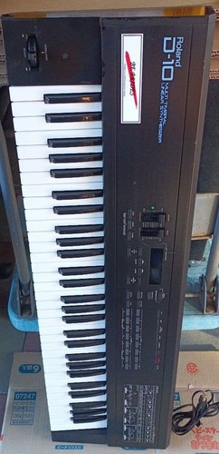 Roland synth digital - synth,