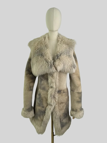 Vintage women sheepskin - women’s,