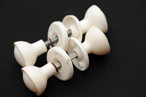 Pairs white bakelite door - pairs,