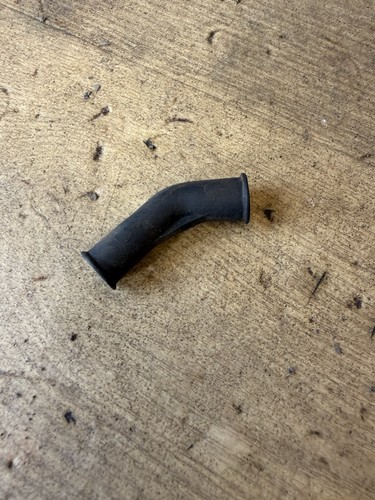 Breather connector hayter - connector,
